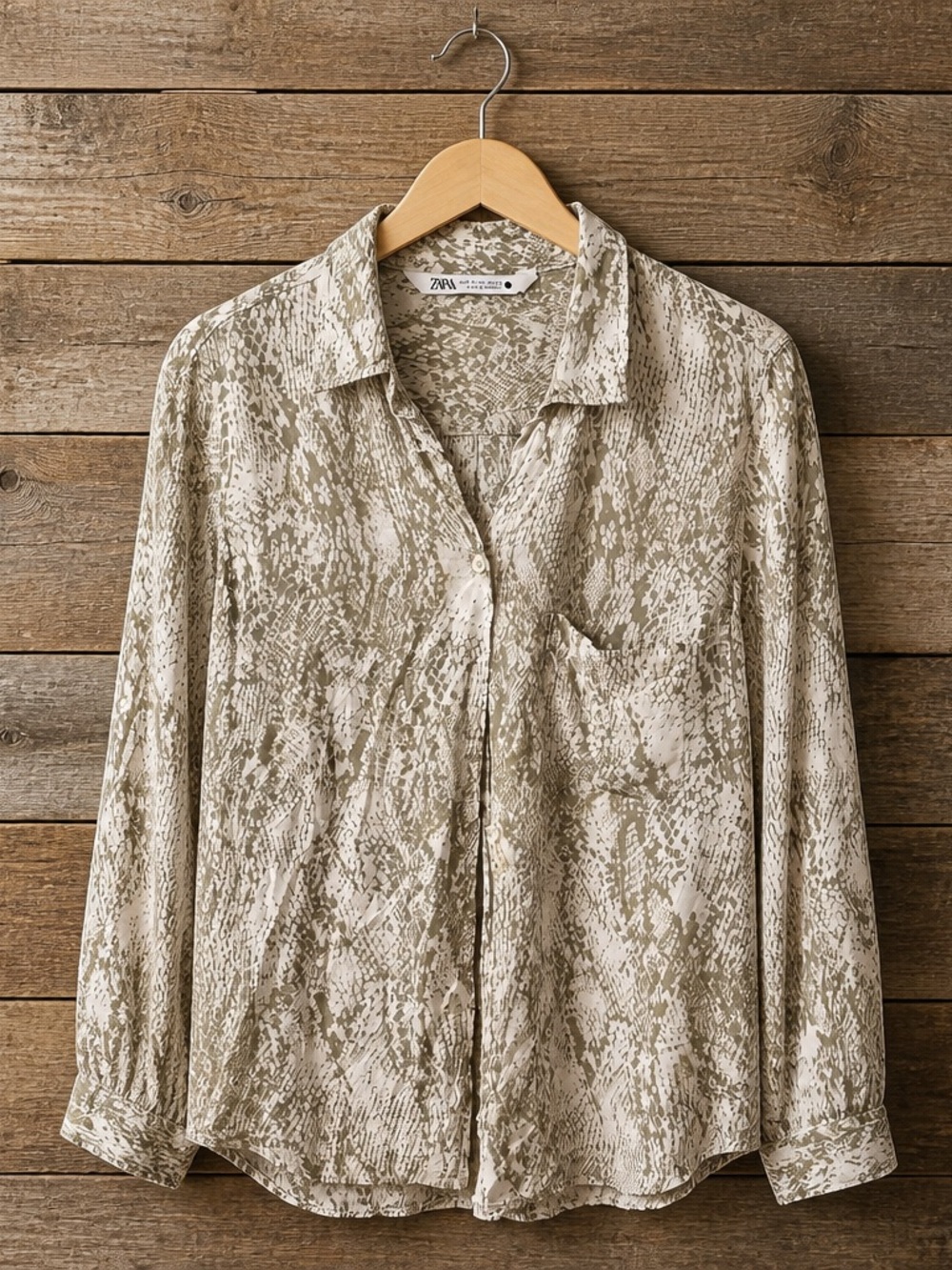 Zara ladies Long-Sleeve Printed Button-Up Shirt in Beige